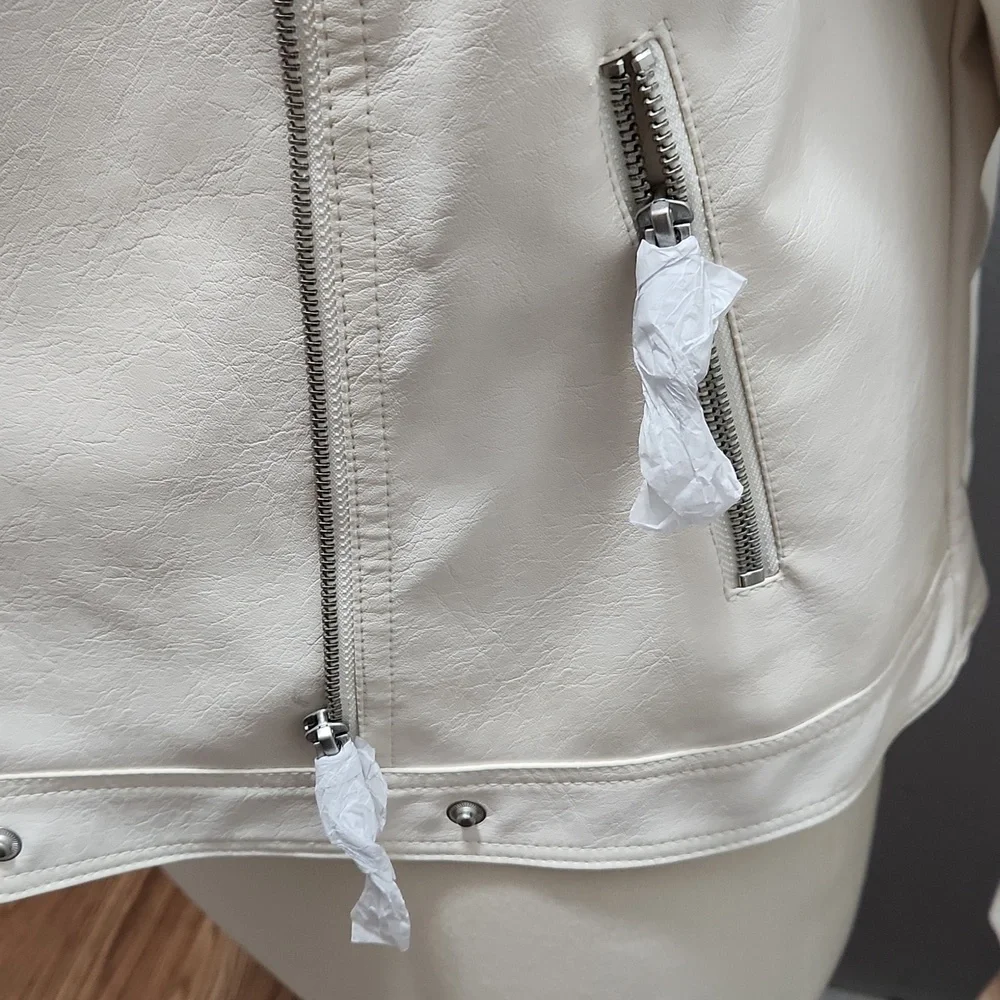 Jacket - Picture 6 of 11